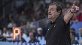 A Milli Basketbol Takımı Başantrenörü Ergin Ataman: Madalya ve şampiyonluk peşindeyiz